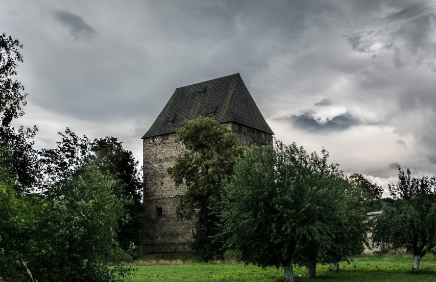 Siedlęcin Tower, Poland